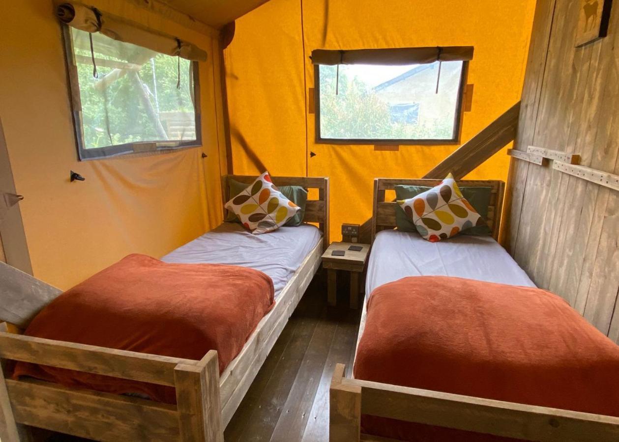 Florence Springs Glamping Gumfreston Екстер'єр фото