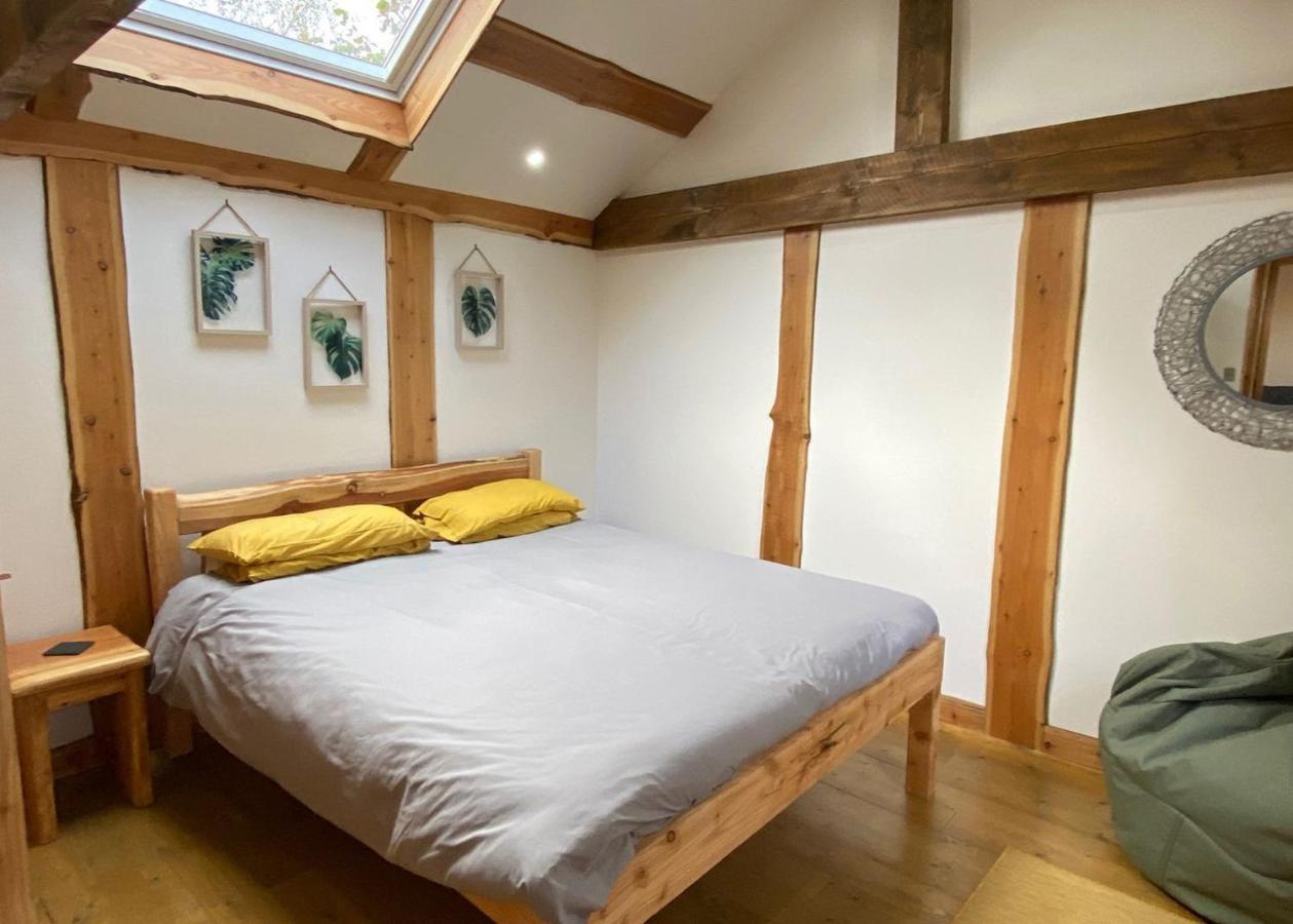 Florence Springs Glamping Gumfreston Екстер'єр фото